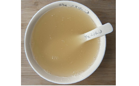 在陰雨連綿的都市，我靠這碗野生葛粉“呼吸”到了森林